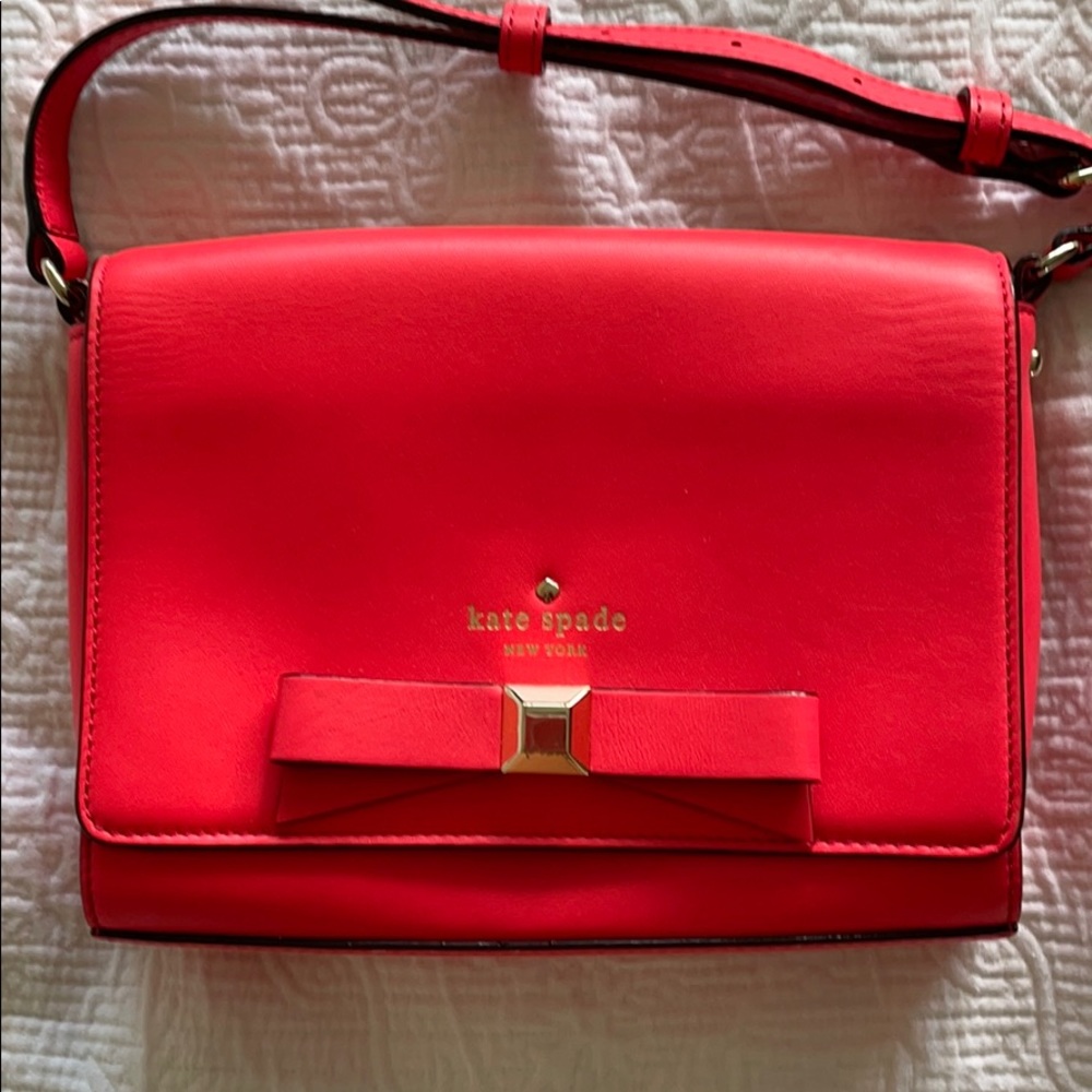 KATE SPADE ❣️ Pink crossbody bag.